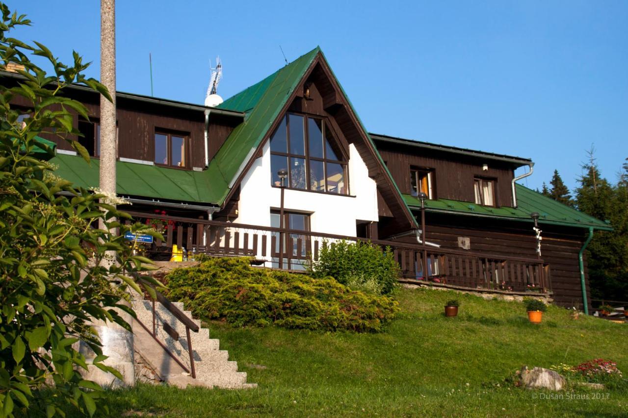 Hotel Penzion Pohlednicka Benecko Exterior foto